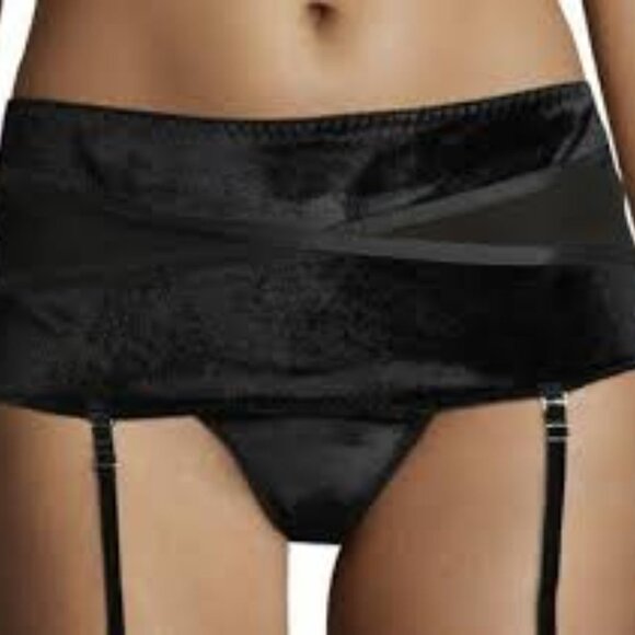 🛍3/$30🛍 Maidenform Super Sexy Lace Garter Belt - Picture 2 of 9